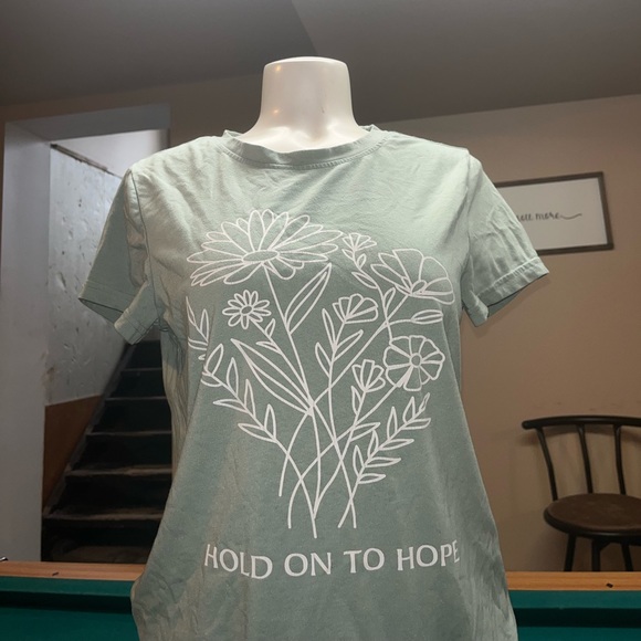 Romwe Graphic Tee - Picture 3 of 3